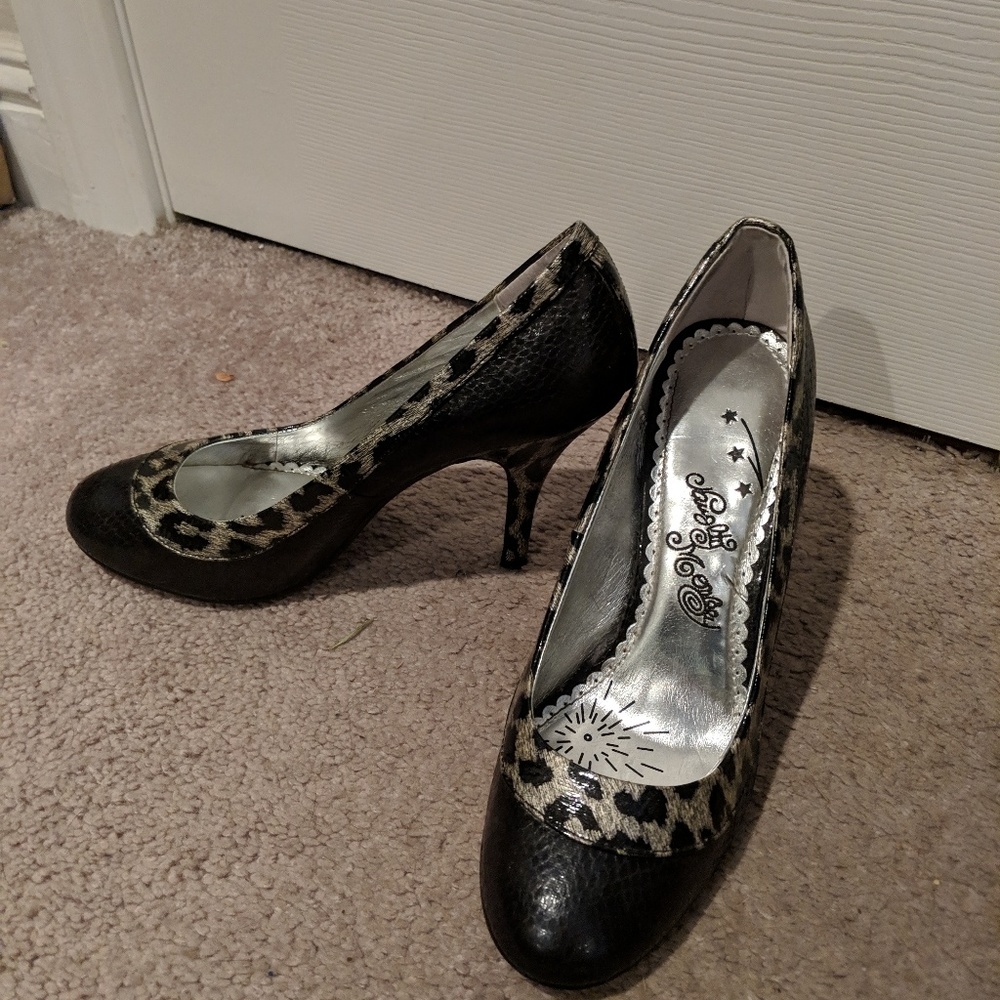 Leopard print heels